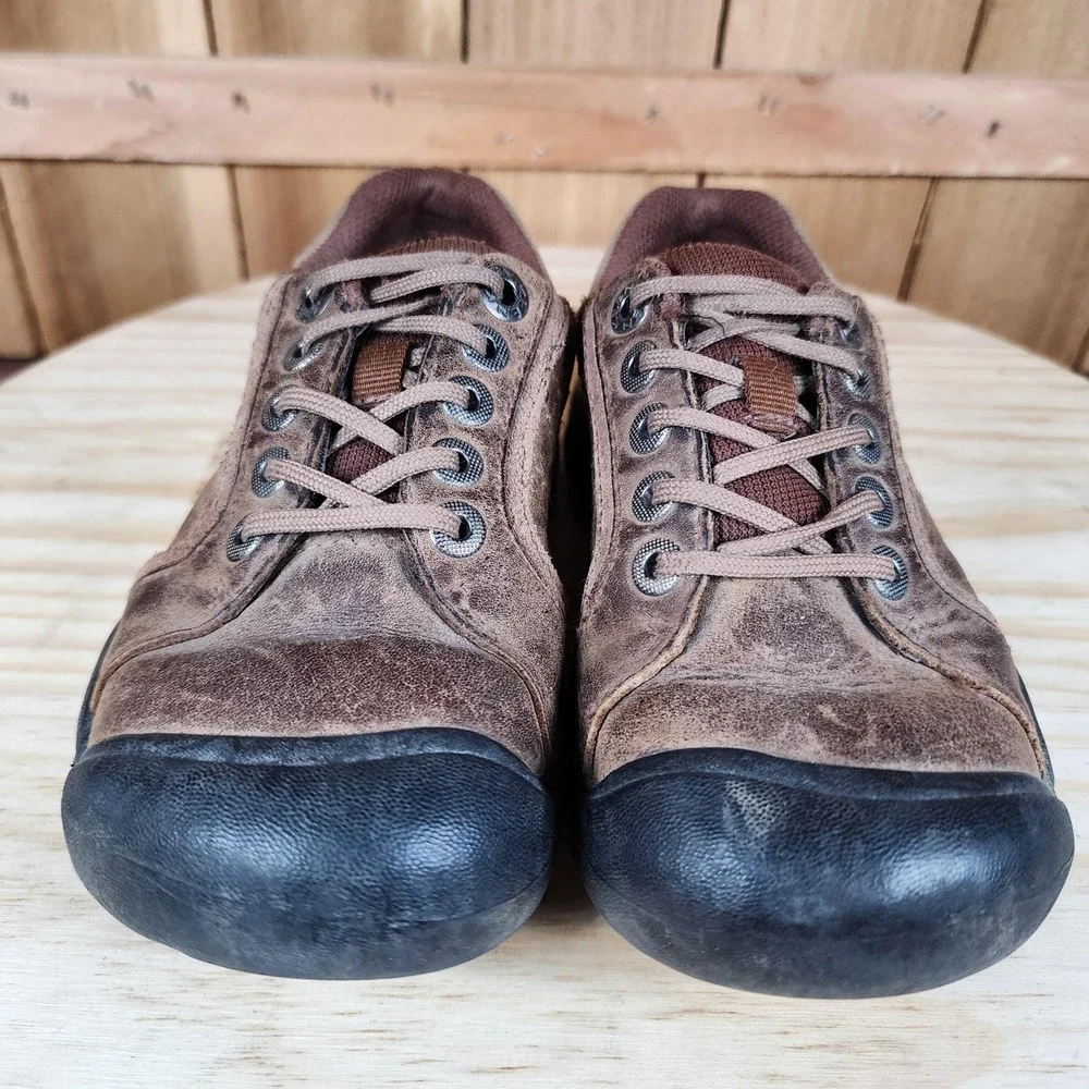 Keen Presidio Shoes Kids‎ 11 Brown Leather Hiking Trail Walking Low Toe Guard